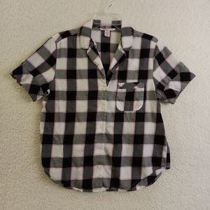 Victoria's Secret Shirt Womens‎ Small Short Sleeve Button Up Soft Plaid